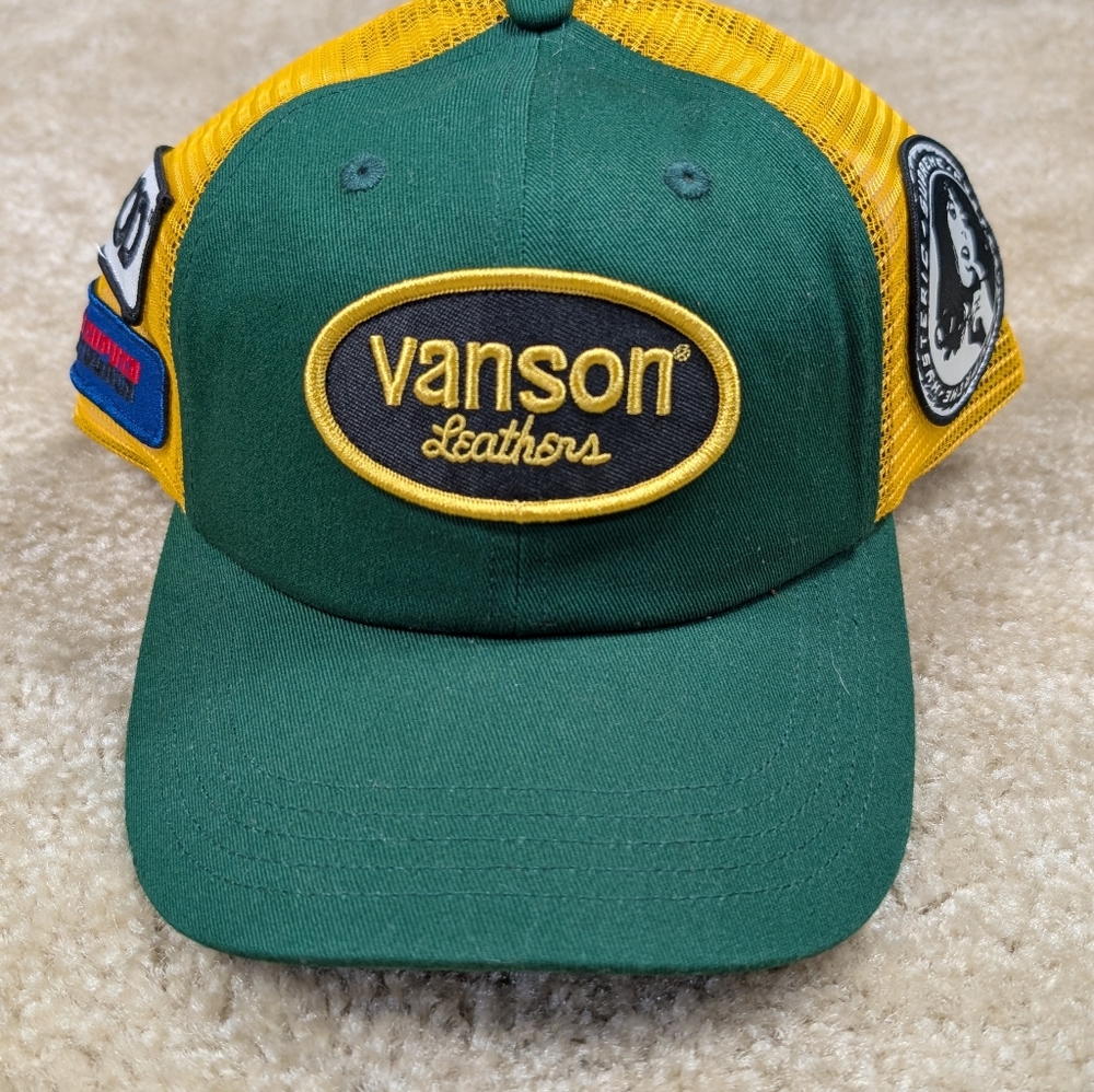 NWT Supreme x Hysteric Glamour and Vanson Leather Snapback Trucker Hat